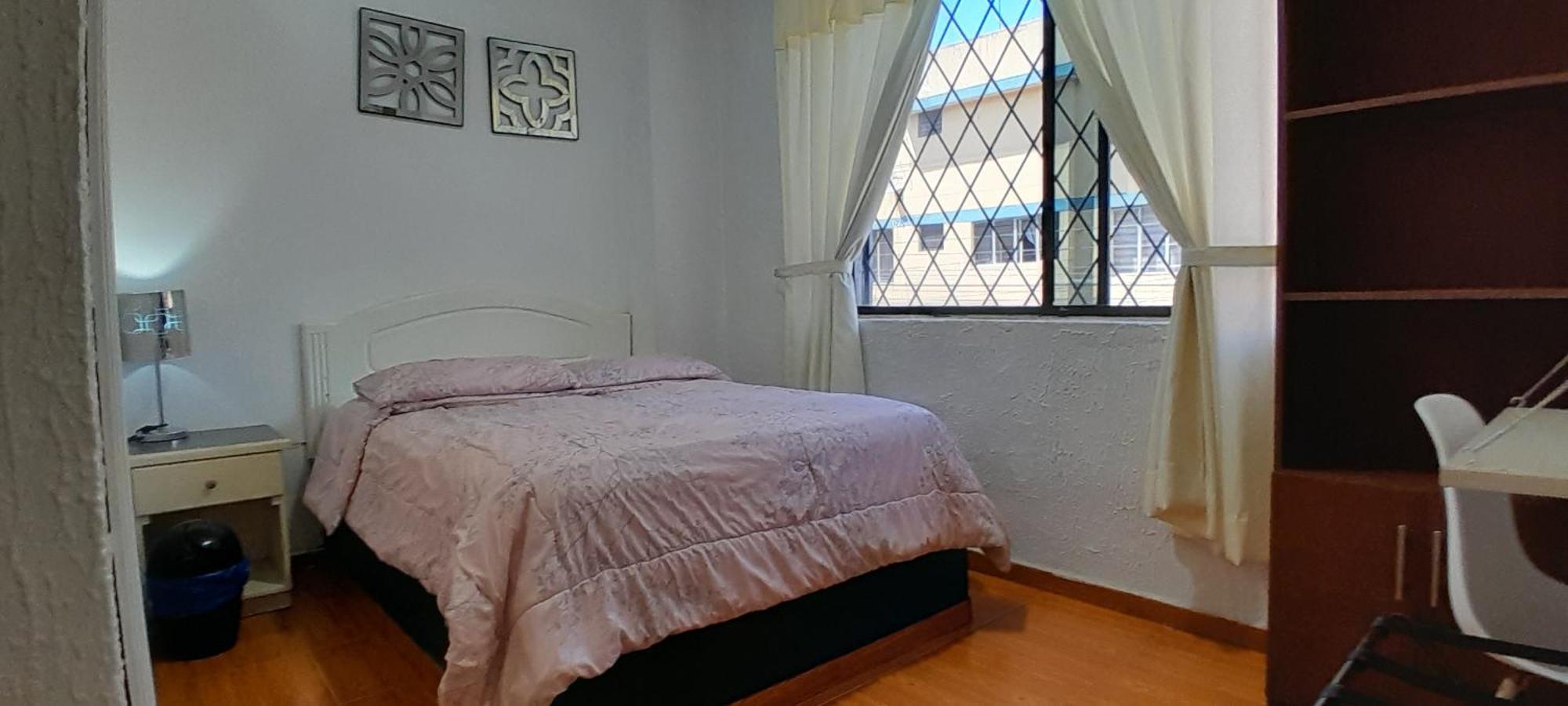 Hostal Brilliant Quito Esterno foto